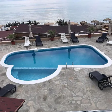 Отель Black Sea Paradise