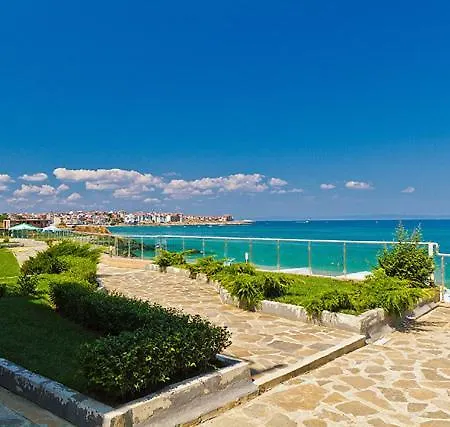 Отель Black Sea Paradise